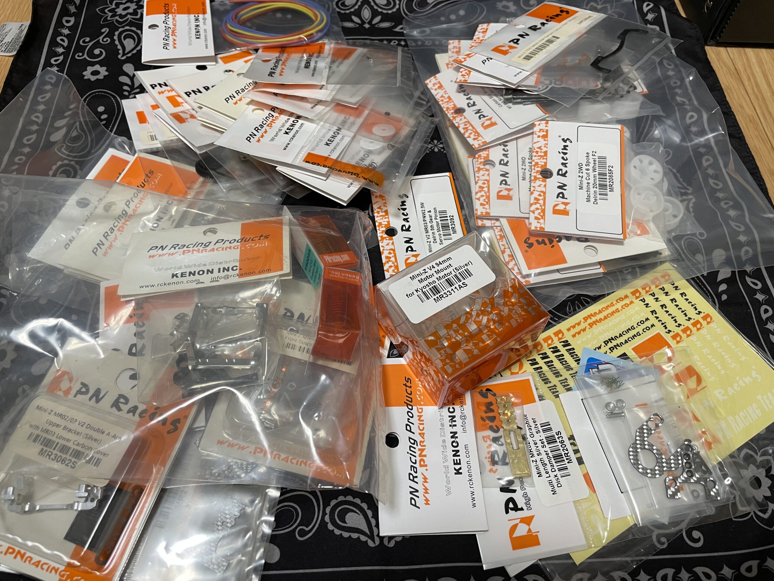 京商ミニッツ モンスター EVO基盤 モーター青缶 実働フタバレシーバー