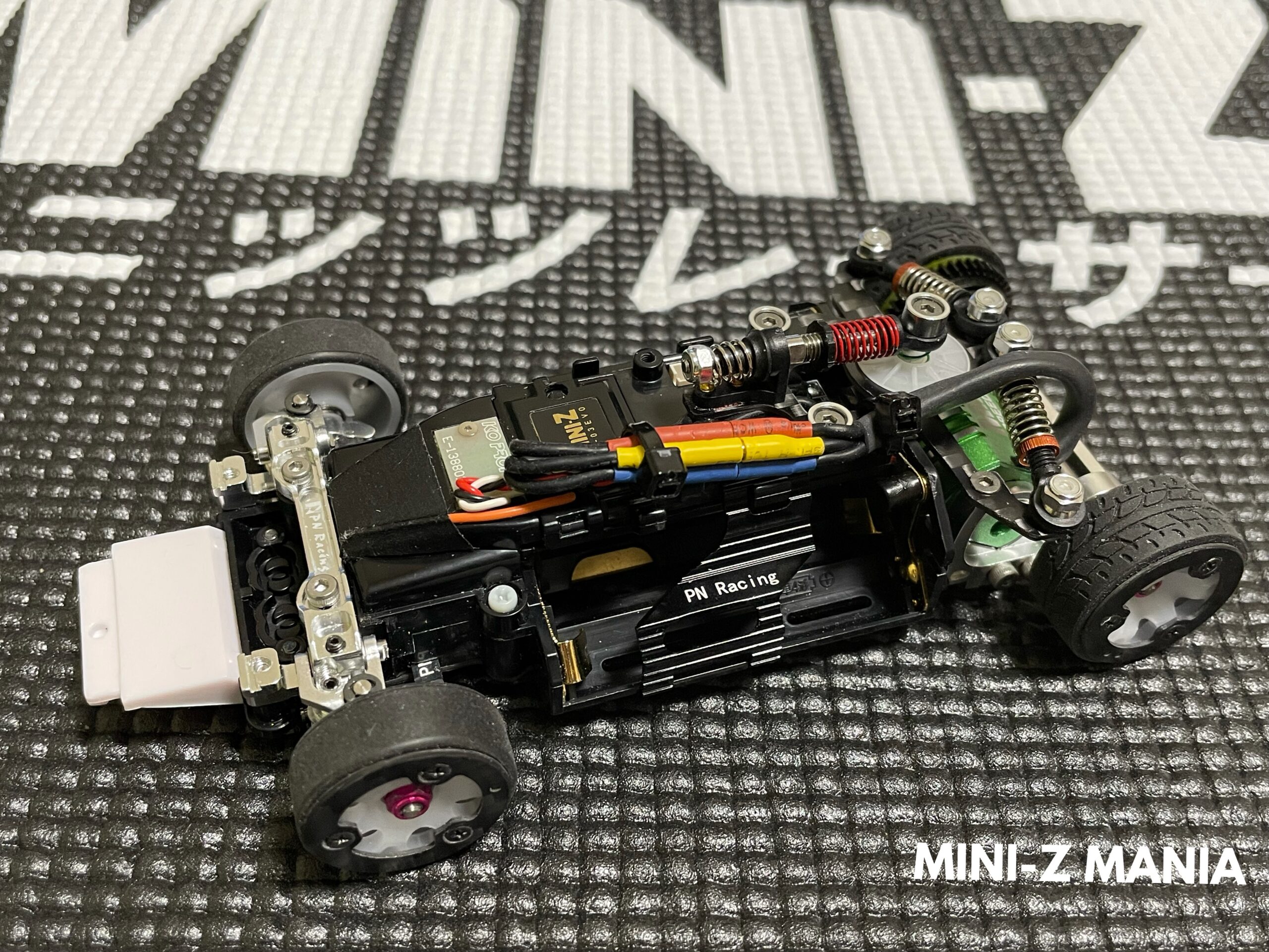 【ソフビ】VAG MAMES「ハヌマーン」ネイビーブルー カスタムVer. CUSTOM '68 CAMAROのレビュー！サイバーカスタムされたベイビー